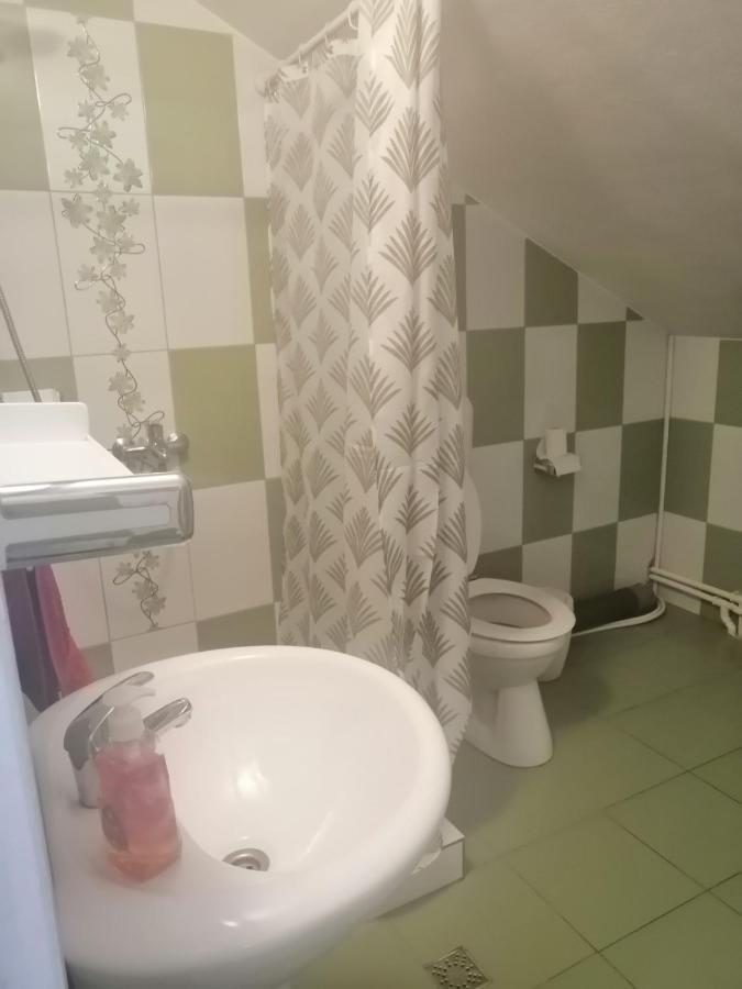 Helga House Vandrerhjem Turda Eksteriør bilde